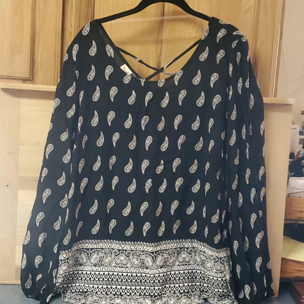 Women's blouse